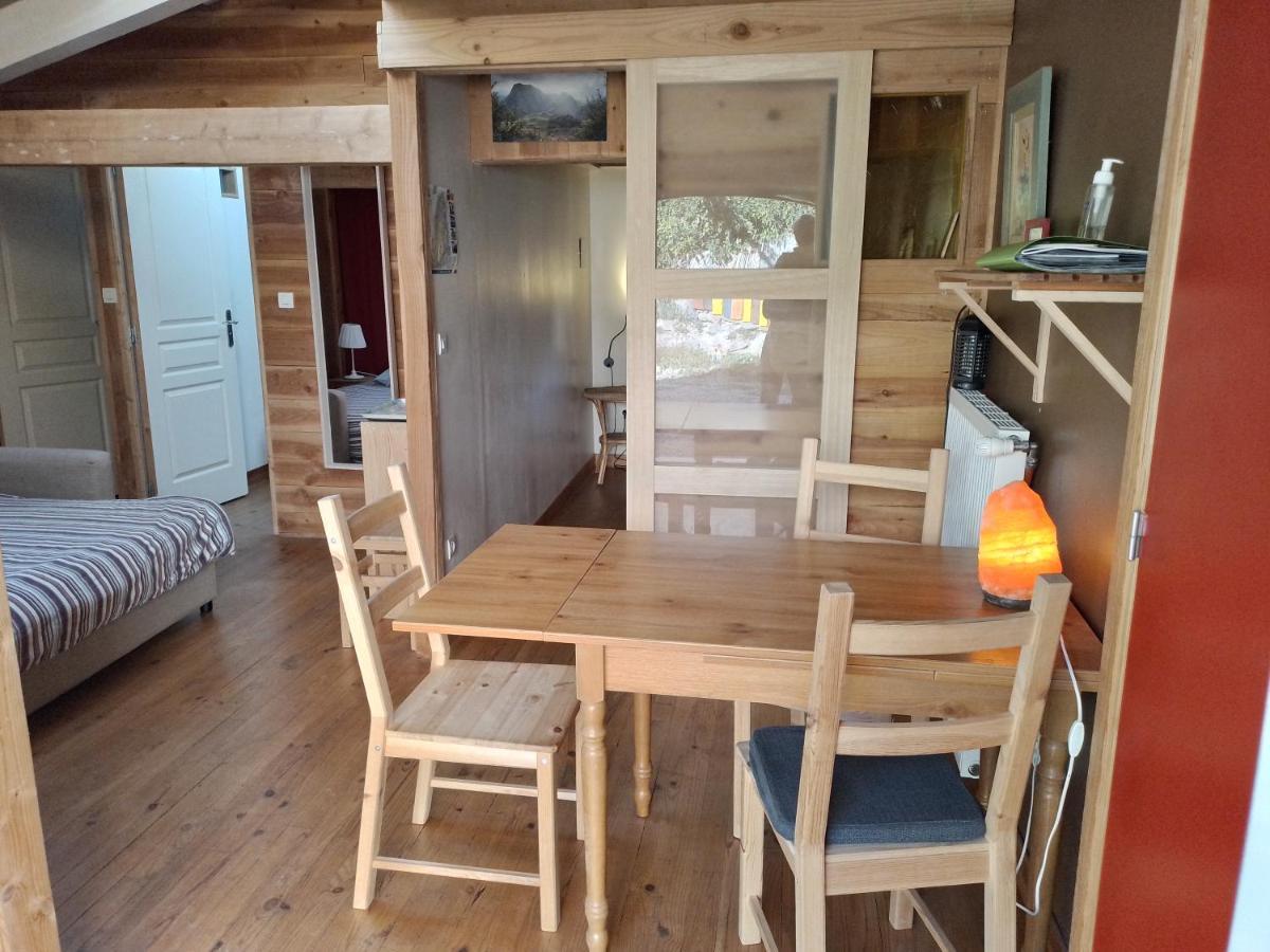 Le Chalet Du Parc Annonay Exterior photo